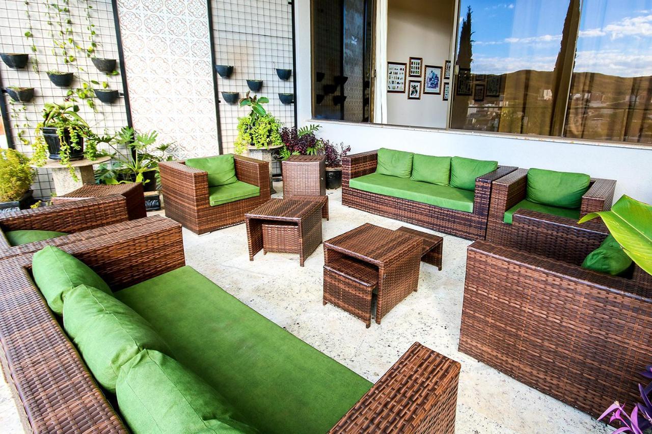 Hotel Golden Park All Inclusive Pocos De Caldas By Nacional Inn Exteriér fotografie Outdoor furniture