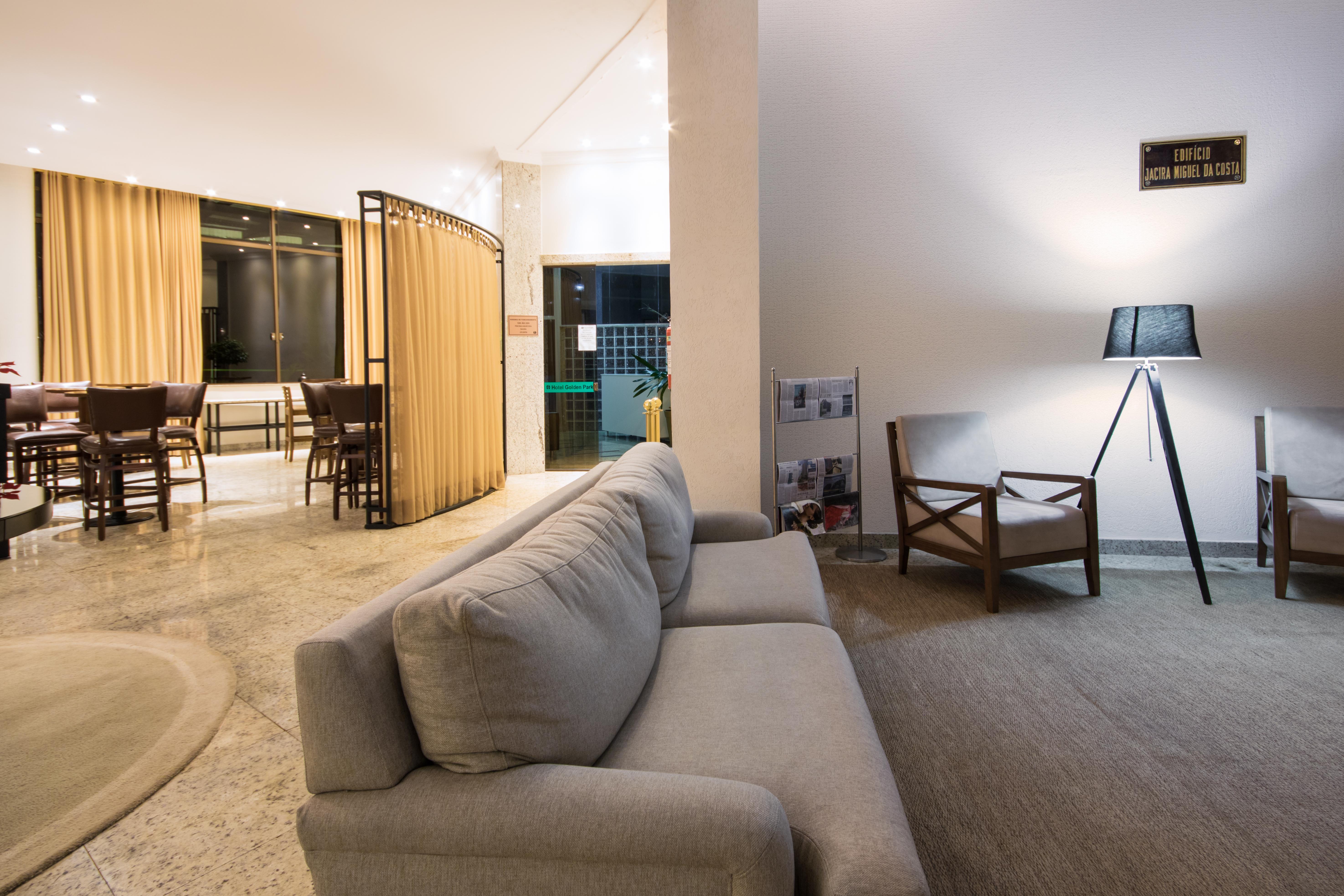 Hotel Golden Park All Inclusive Pocos De Caldas By Nacional Inn Exteriér fotografie The lobby of the hotel
