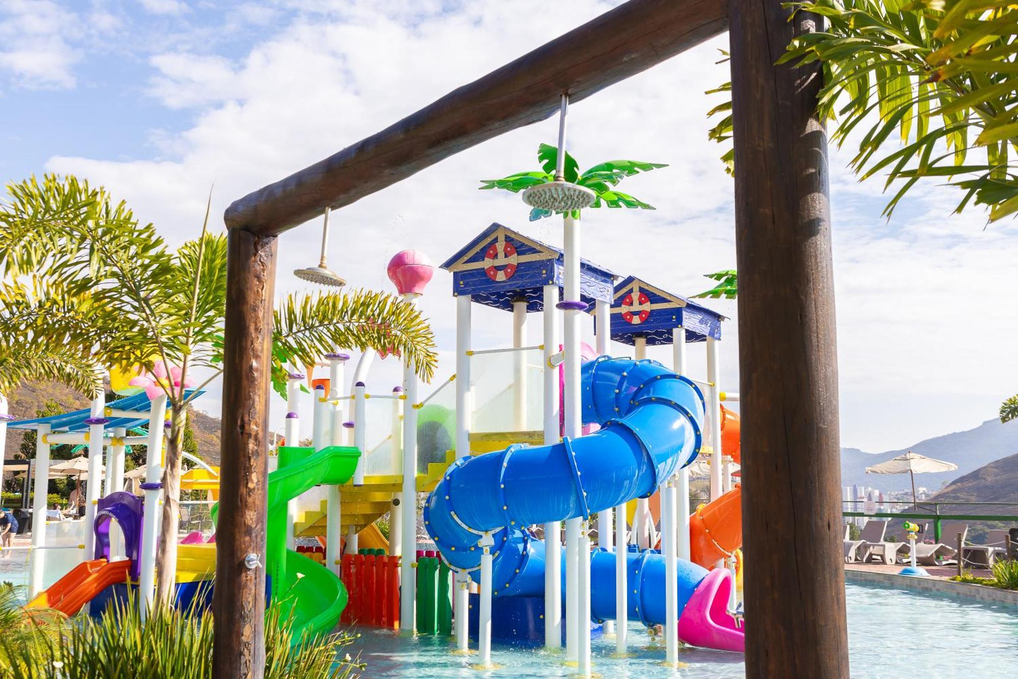 Hotel Golden Park All Inclusive Pocos De Caldas By Nacional Inn Exteriér fotografie Splash Island