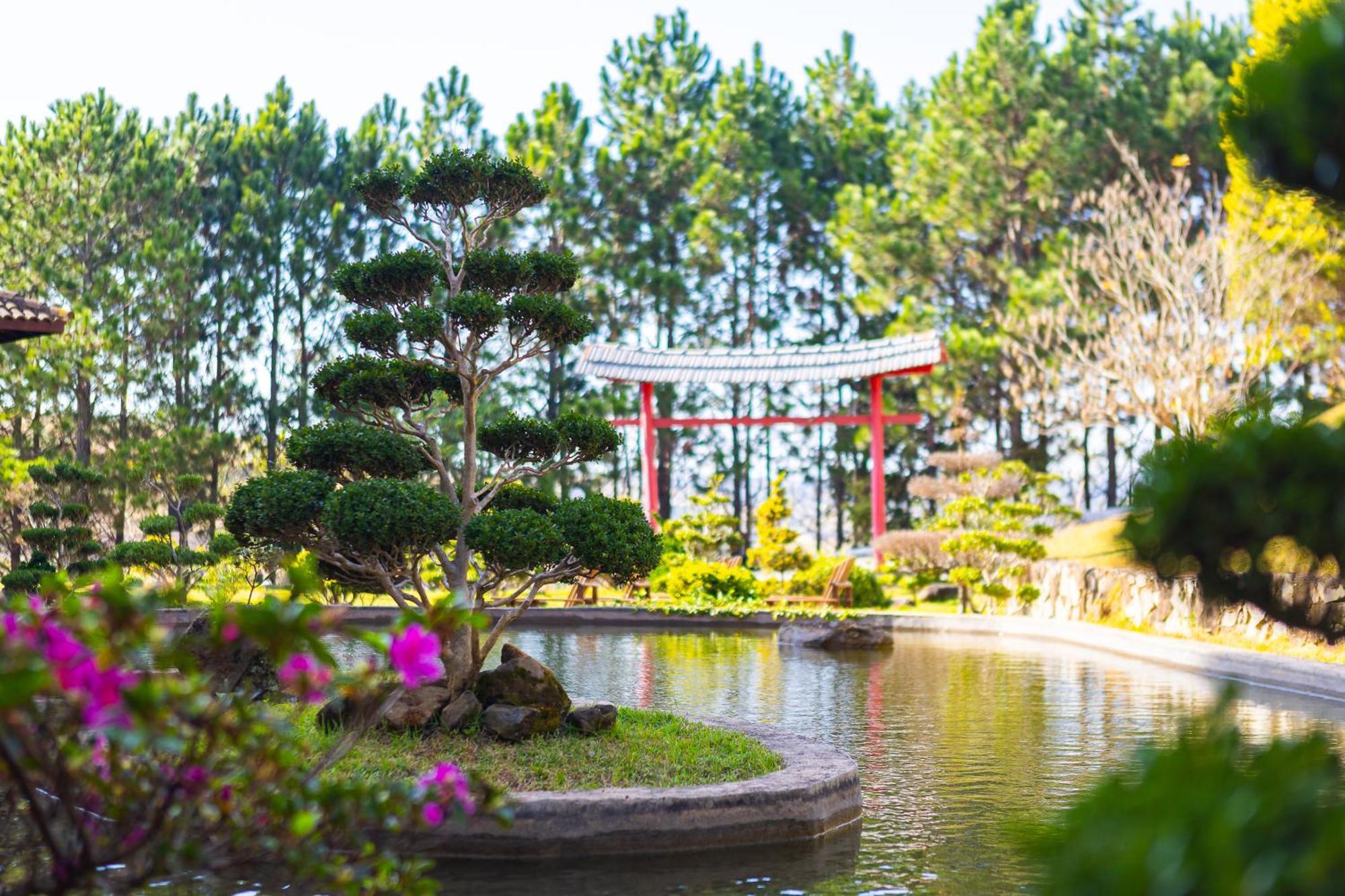 Hotel Golden Park All Inclusive Pocos De Caldas By Nacional Inn Exteriér fotografie Japanese Garden